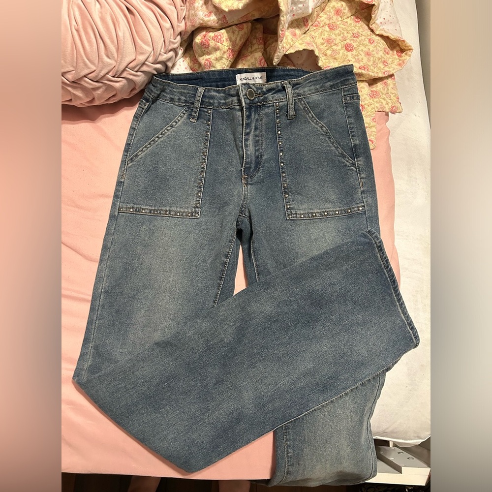 Kendall and Kylie jeans size 29